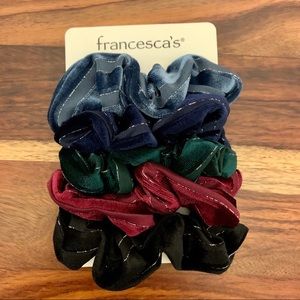 NWT Francesca’s 5-pack Velvet Scrunchie Pack